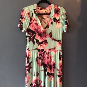 Mint/light blue floral maxi dress size L